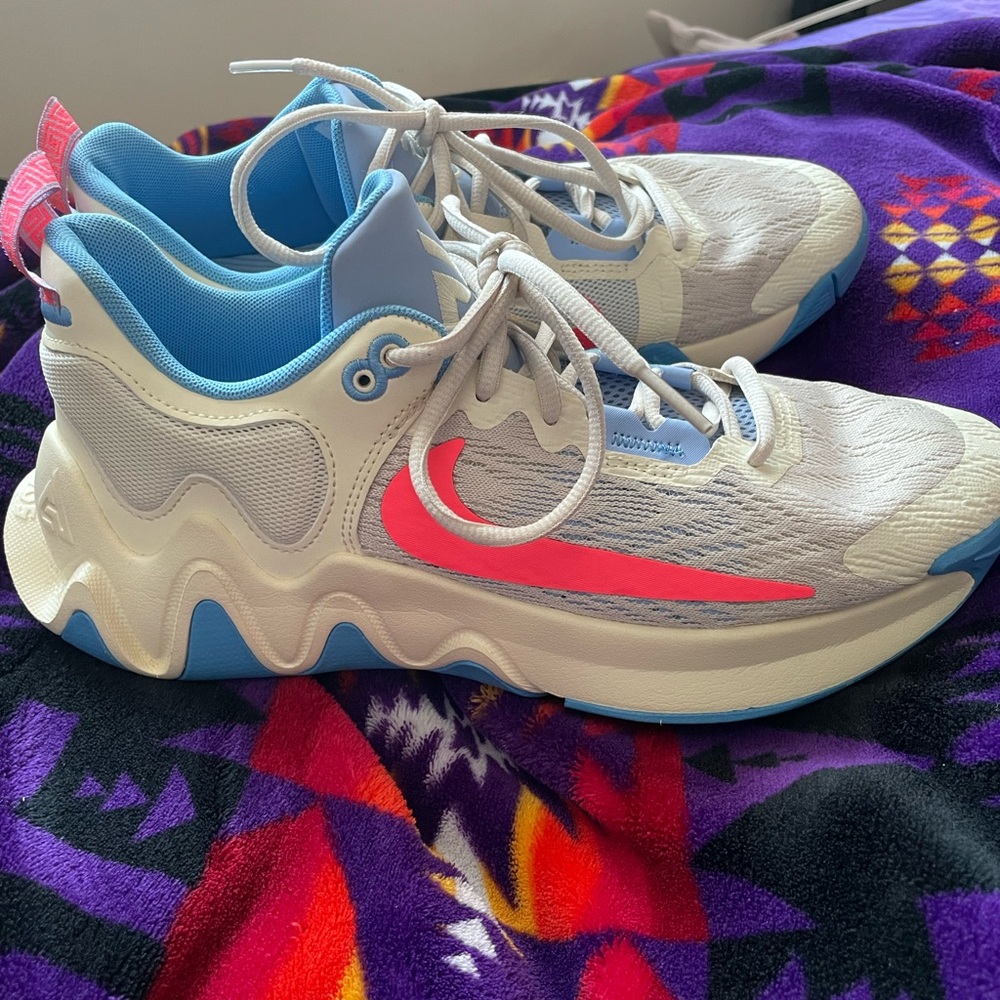 Nike Giannis immortality 2